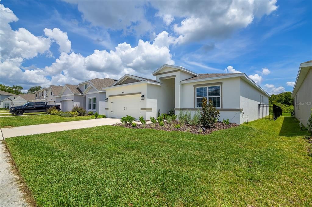 Active With Contract: $495,000 (4 beds, 3 baths, 2109 Square Feet)