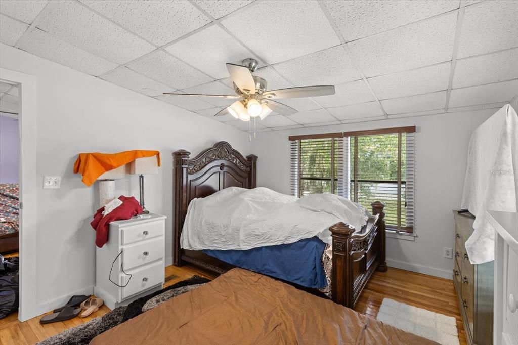 For Sale: $195,000 (3 beds, 2 baths, 1352 Square Feet)