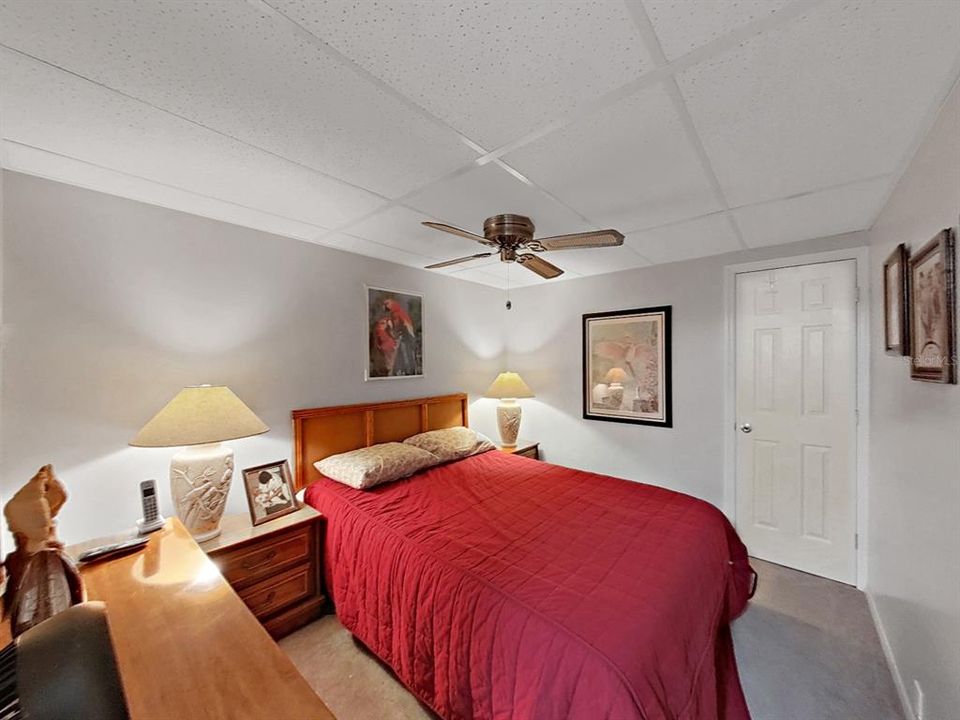 Active With Contract: $189,900 (2 beds, 2 baths, 1680 Square Feet)