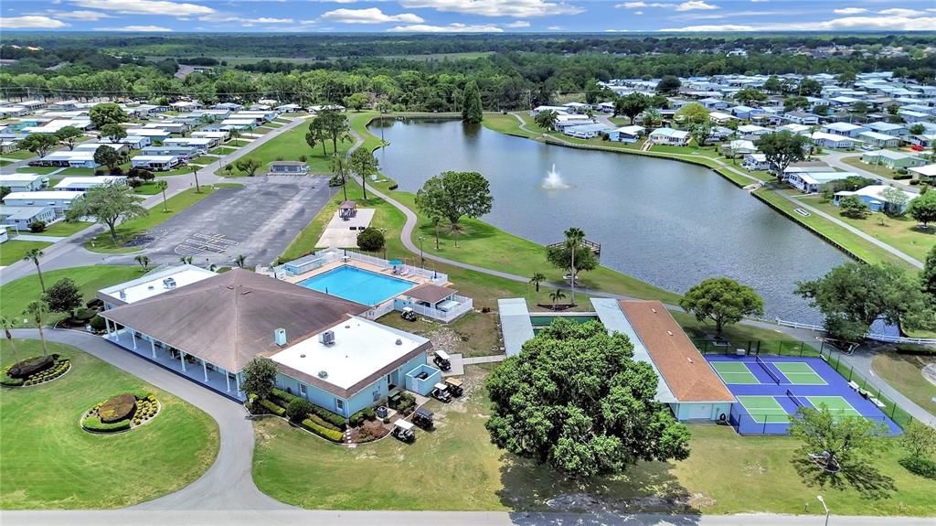 Active With Contract: $189,900 (2 beds, 2 baths, 1680 Square Feet)