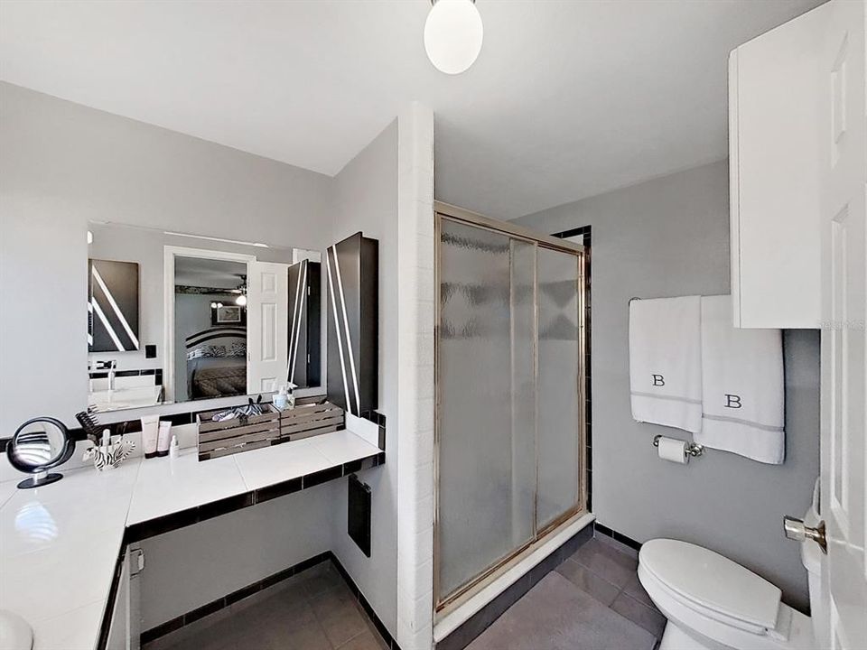 Active With Contract: $189,900 (2 beds, 2 baths, 1680 Square Feet)