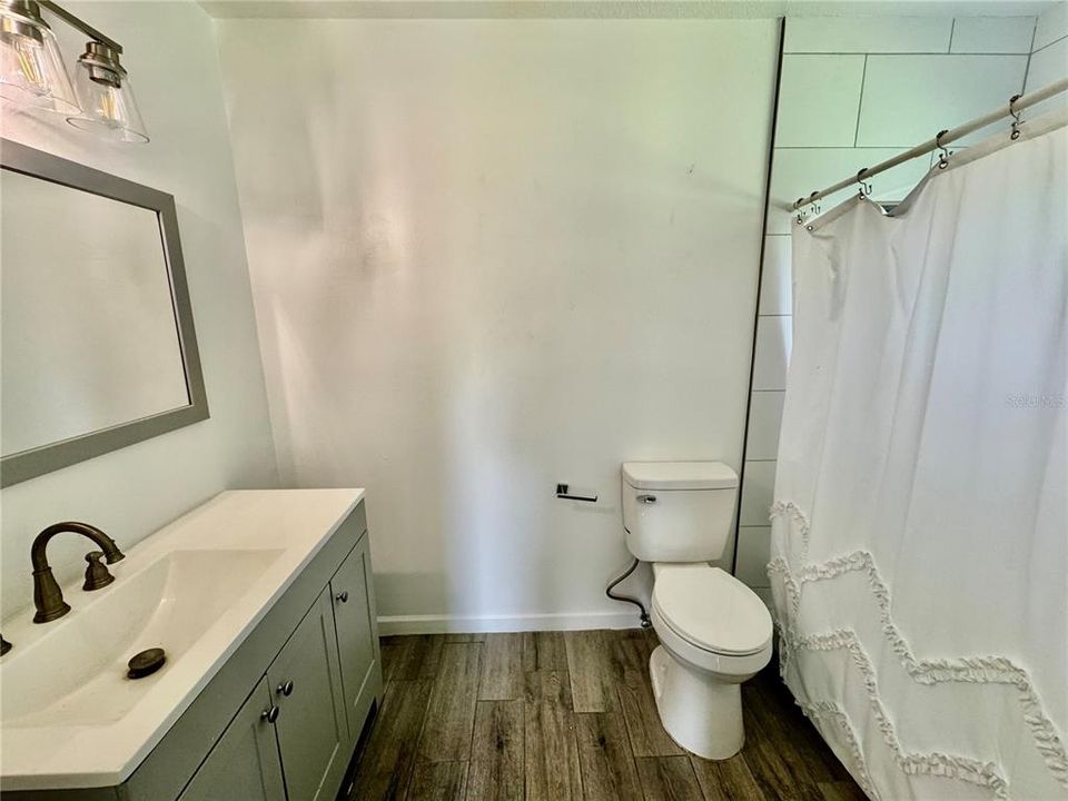 En Venta: $649,900 (3 camas, 3 baños, 1967 Pies cuadrados)