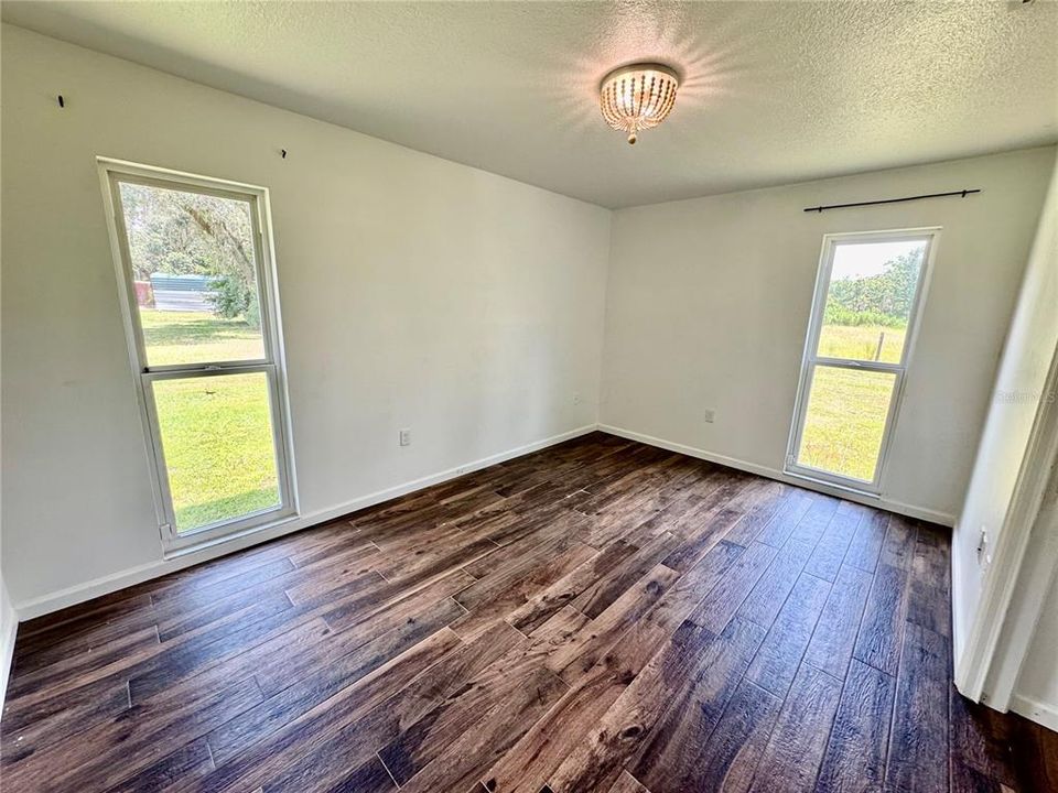 En Venta: $649,900 (3 camas, 3 baños, 1967 Pies cuadrados)