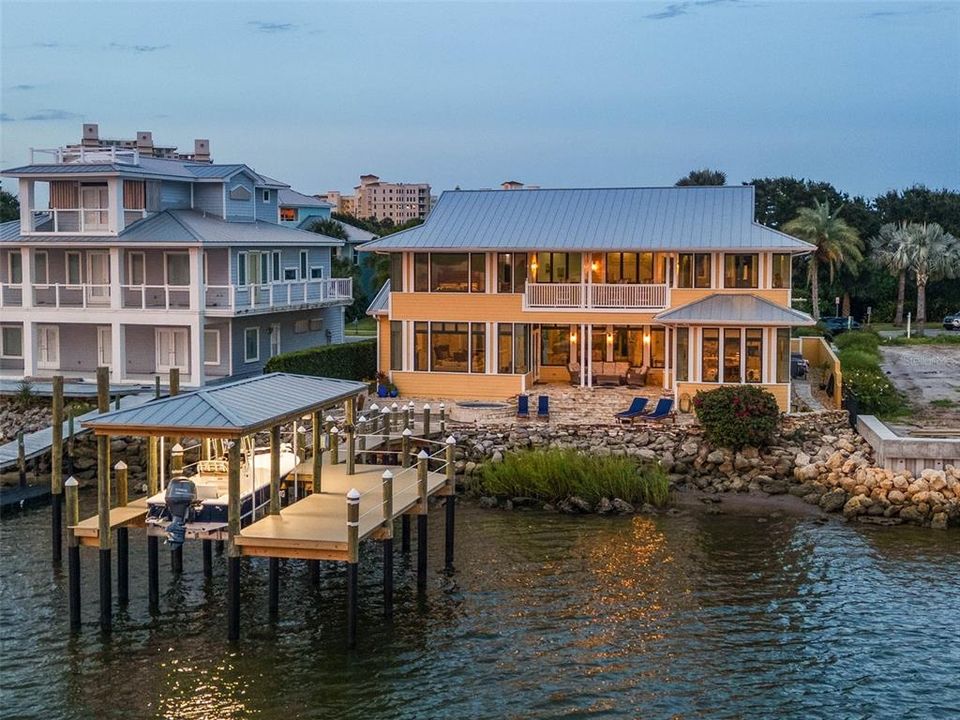 待售: $4,950,000 (5 贝兹, 5 浴室, 4168 平方英尺)