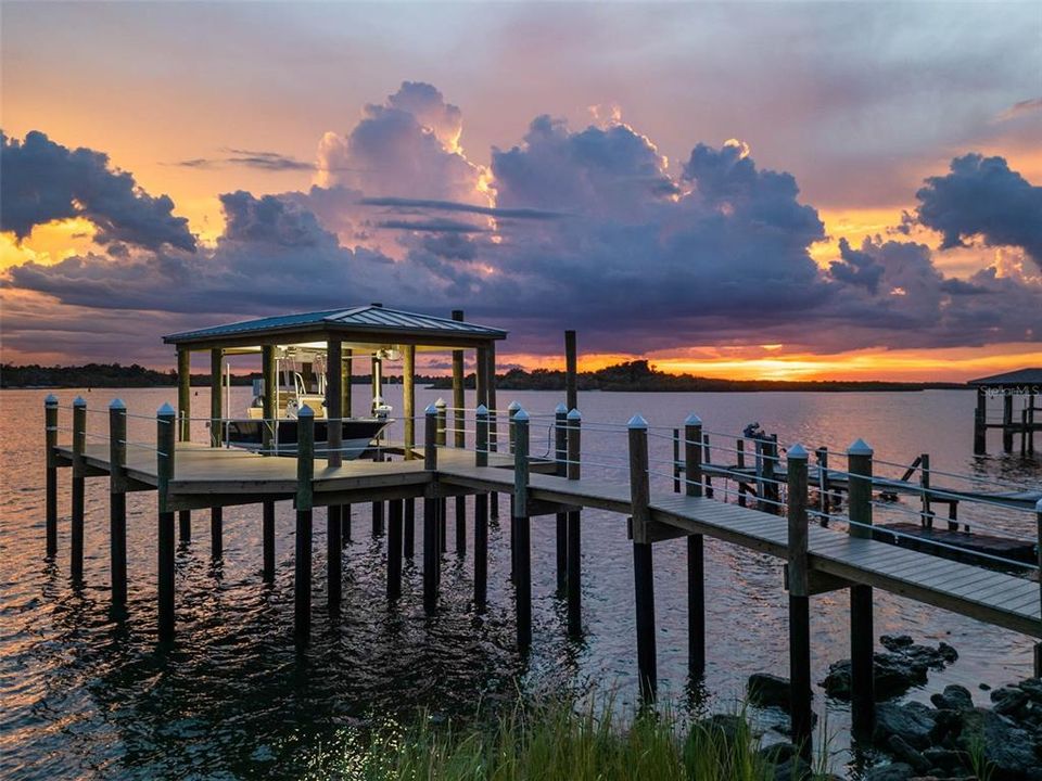 待售: $4,950,000 (5 贝兹, 5 浴室, 4168 平方英尺)