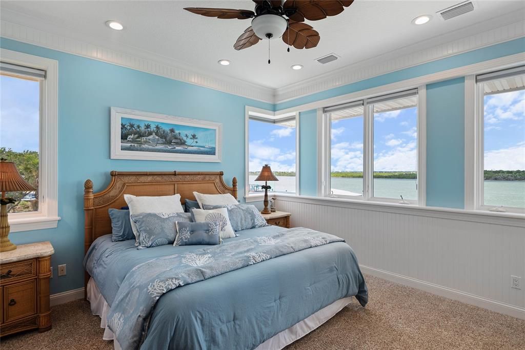 待售: $4,950,000 (5 贝兹, 5 浴室, 4168 平方英尺)