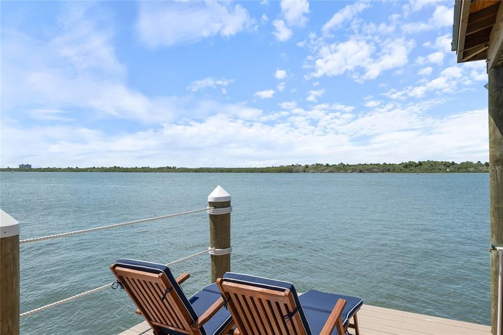 待售: $4,950,000 (5 贝兹, 5 浴室, 4168 平方英尺)