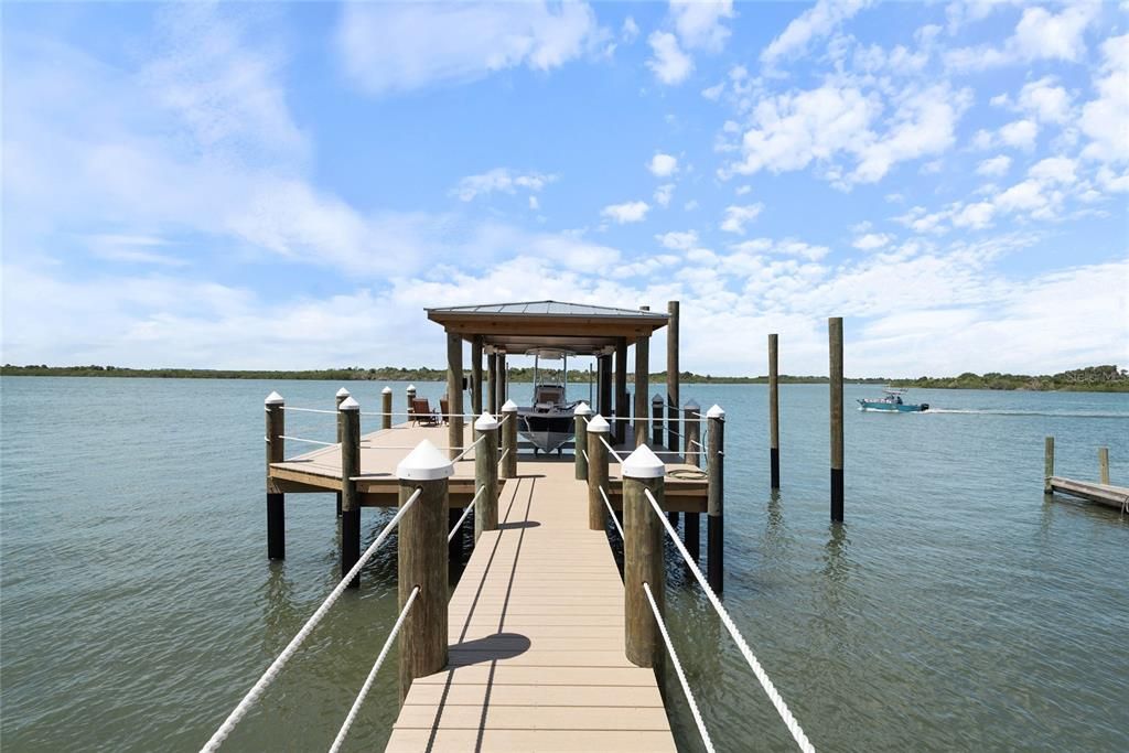 待售: $4,950,000 (5 贝兹, 5 浴室, 4168 平方英尺)