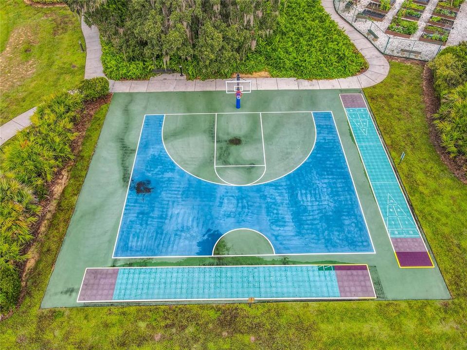 For Sale: $420,000 (3 beds, 3 baths, 2004 Square Feet)