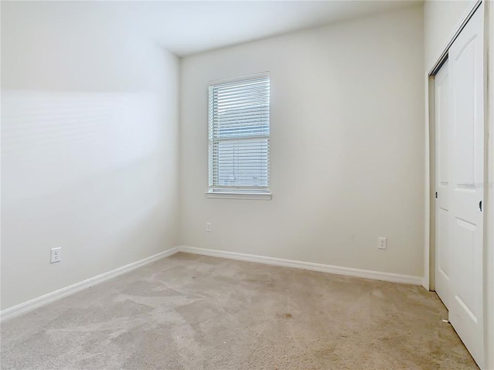 For Sale: $420,000 (3 beds, 3 baths, 2004 Square Feet)