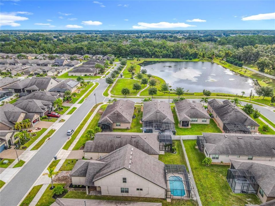 For Sale: $420,000 (3 beds, 3 baths, 2004 Square Feet)