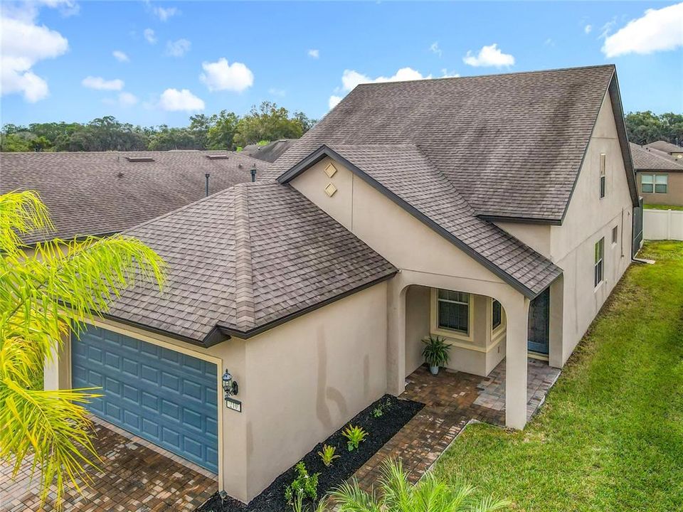 For Sale: $420,000 (3 beds, 3 baths, 2004 Square Feet)