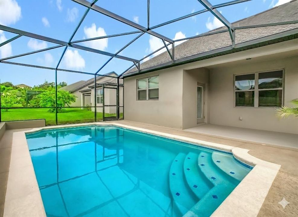 For Sale: $420,000 (3 beds, 3 baths, 2004 Square Feet)