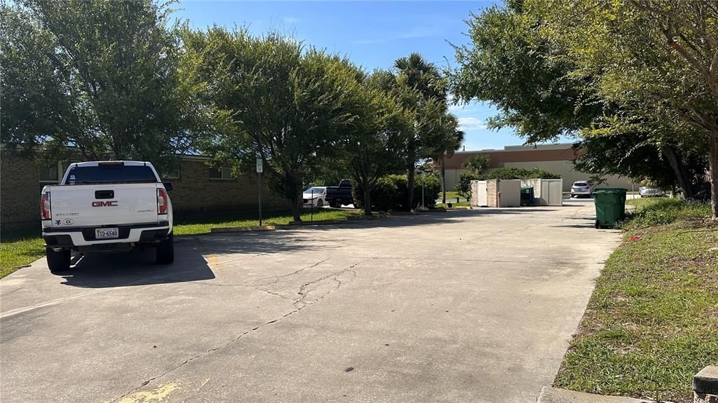 На продажу: $6,600 (0 спален, 0 ванн, 0 Квадратных фут)