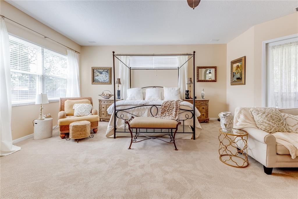 На продажу: $670,000 (3 спален, 3 ванн, 3560 Квадратных фут)