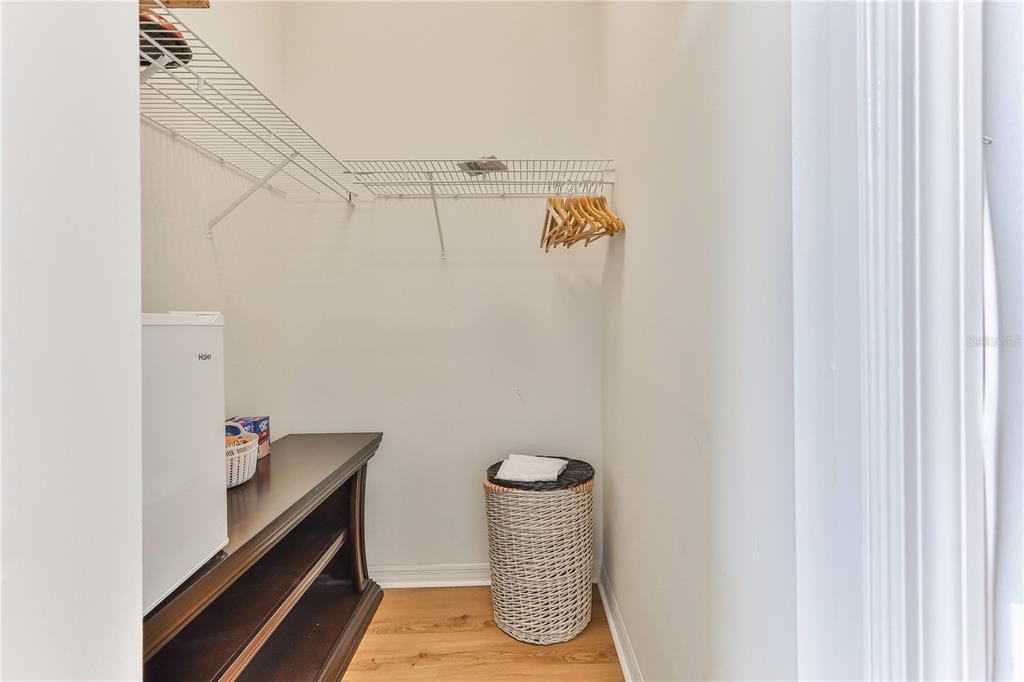 На продажу: $670,000 (3 спален, 3 ванн, 3560 Квадратных фут)