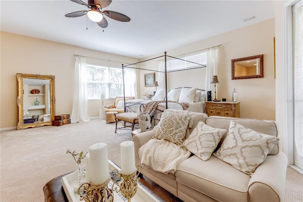 На продажу: $670,000 (3 спален, 3 ванн, 3560 Квадратных фут)