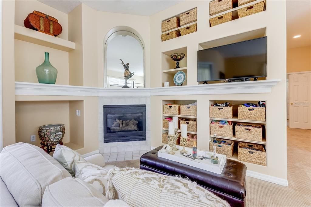 На продажу: $670,000 (3 спален, 3 ванн, 3560 Квадратных фут)