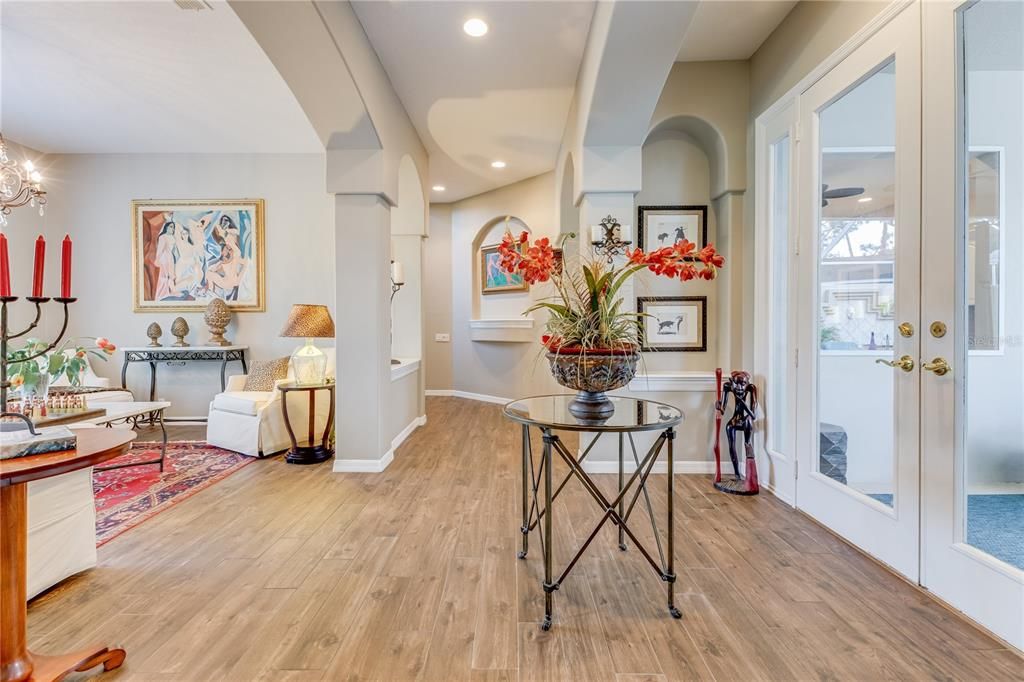 На продажу: $670,000 (3 спален, 3 ванн, 3560 Квадратных фут)