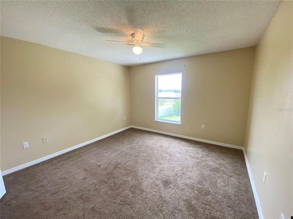 出租: $2,750 (4 贝兹, 2 浴室, 3072 平方英尺)