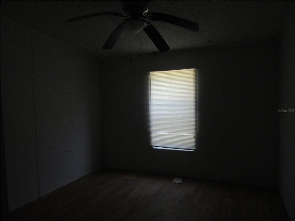 Active With Contract: $55,000 (3 beds, 2 baths, 1296 Square Feet)