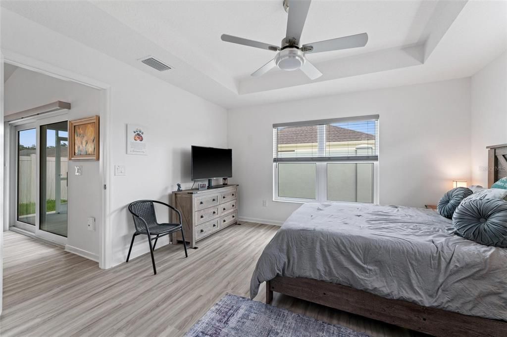 На продажу: $399,000 (3 спален, 2 ванн, 1499 Квадратных фут)