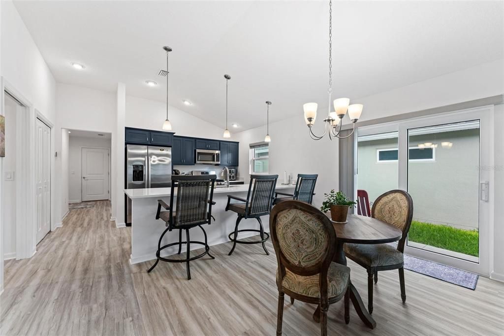 На продажу: $399,000 (3 спален, 2 ванн, 1499 Квадратных фут)