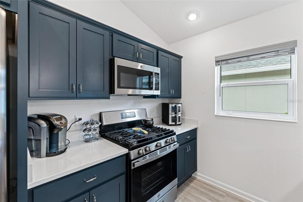 На продажу: $399,000 (3 спален, 2 ванн, 1499 Квадратных фут)