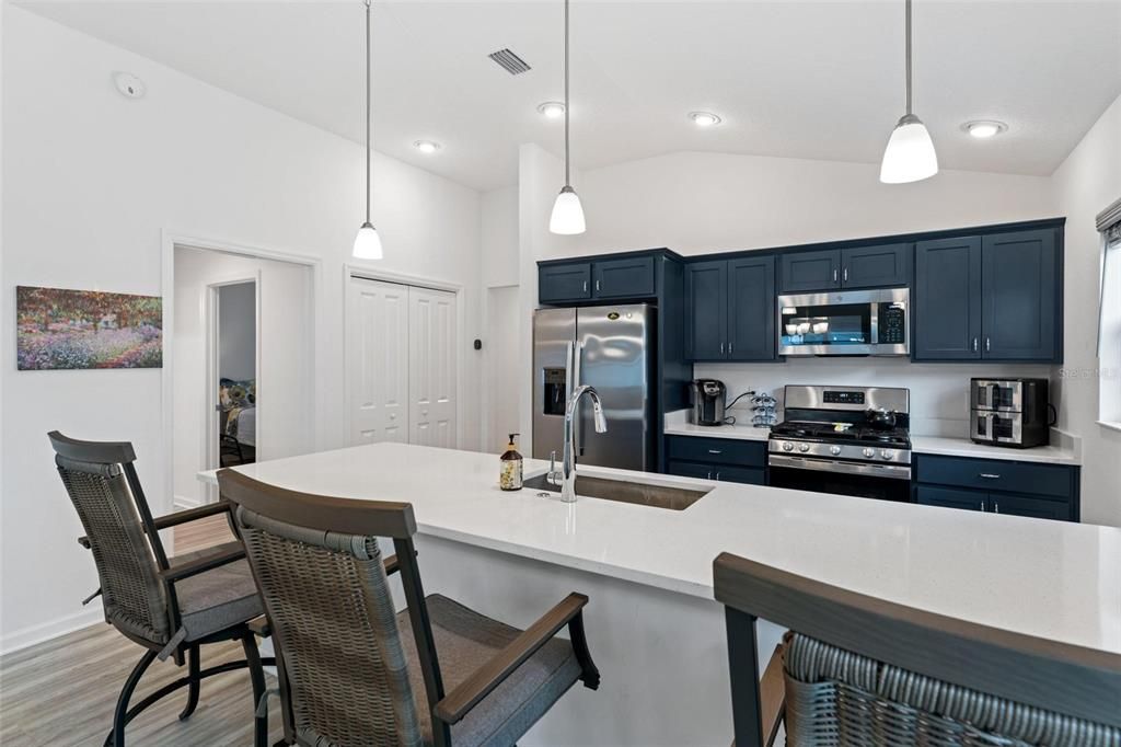 На продажу: $399,000 (3 спален, 2 ванн, 1499 Квадратных фут)