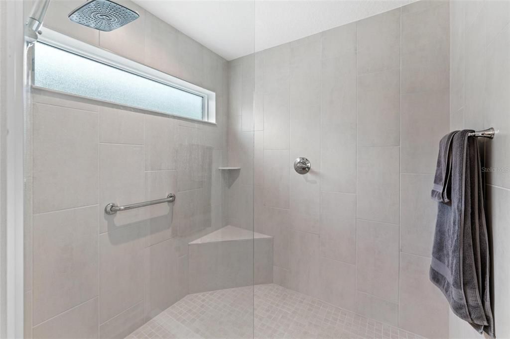 На продажу: $399,000 (3 спален, 2 ванн, 1499 Квадратных фут)