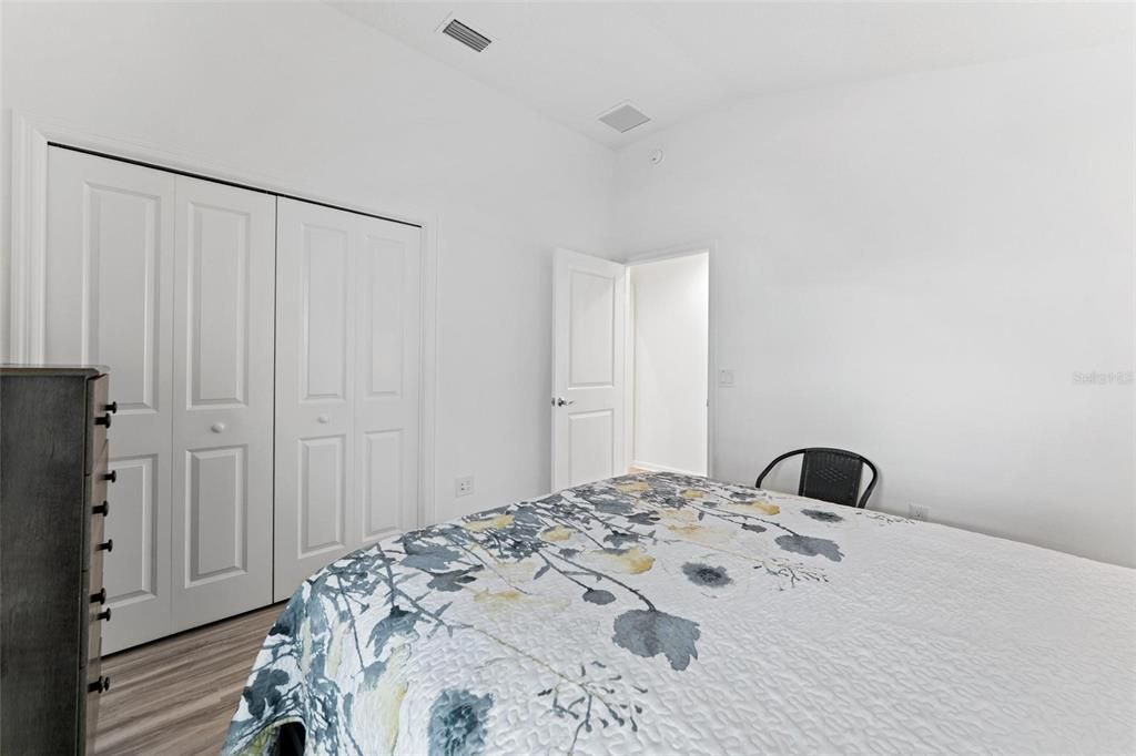 На продажу: $399,000 (3 спален, 2 ванн, 1499 Квадратных фут)