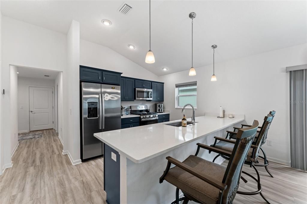 На продажу: $399,000 (3 спален, 2 ванн, 1499 Квадратных фут)