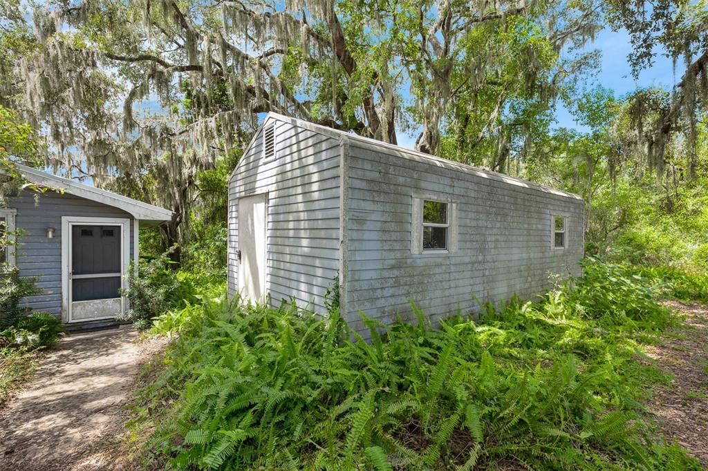 Active With Contract: $510,000 (2 beds, 1 baths, 1008 Square Feet)