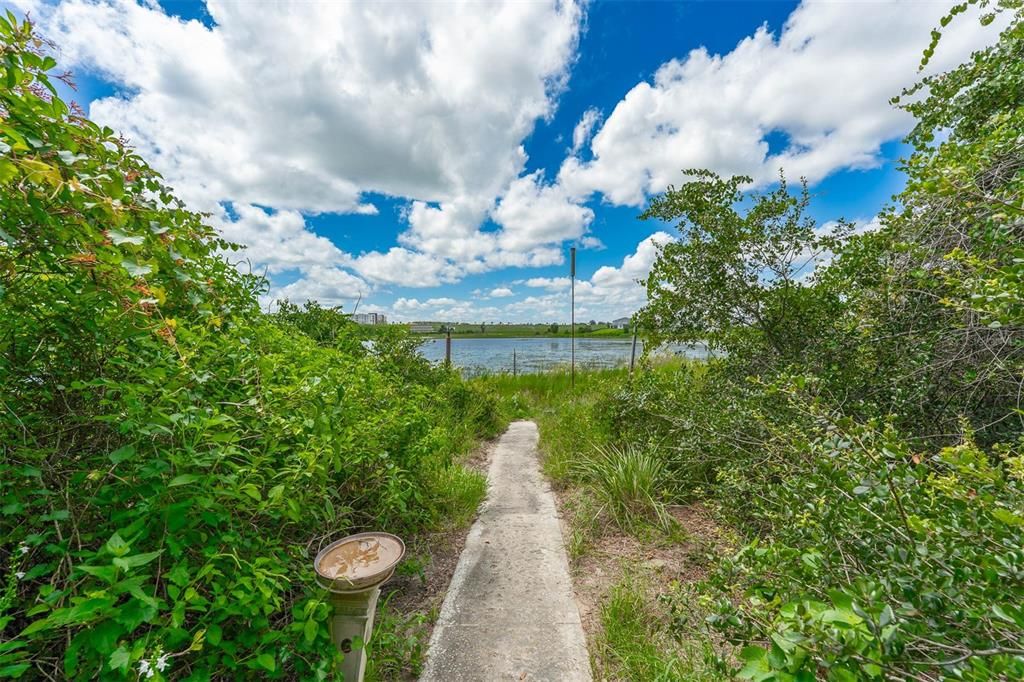 Active With Contract: $510,000 (2 beds, 1 baths, 1008 Square Feet)