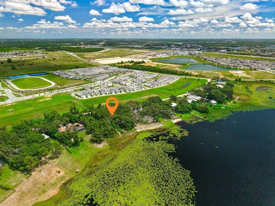 Active With Contract: $510,000 (2 beds, 1 baths, 1008 Square Feet)