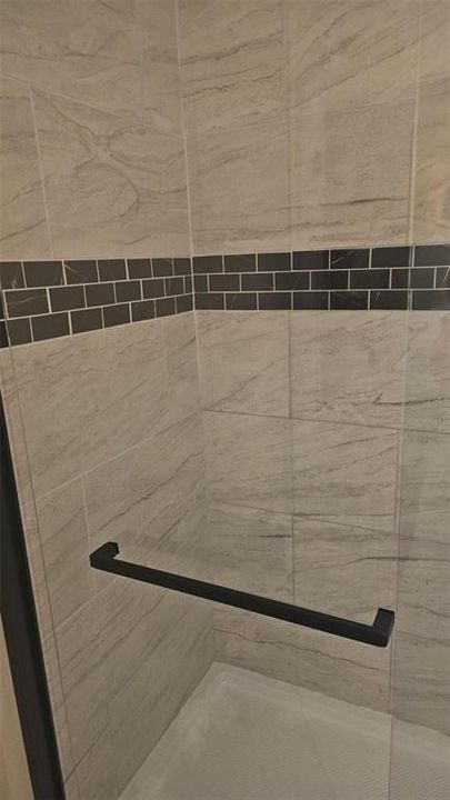 待售: $639,000 (32 贝兹, 0 浴室, 3233 平方英尺)