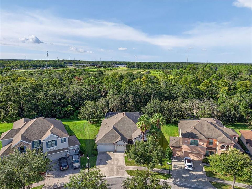 合同活跃: $650,000 (4 贝兹, 3 浴室, 2918 平方英尺)