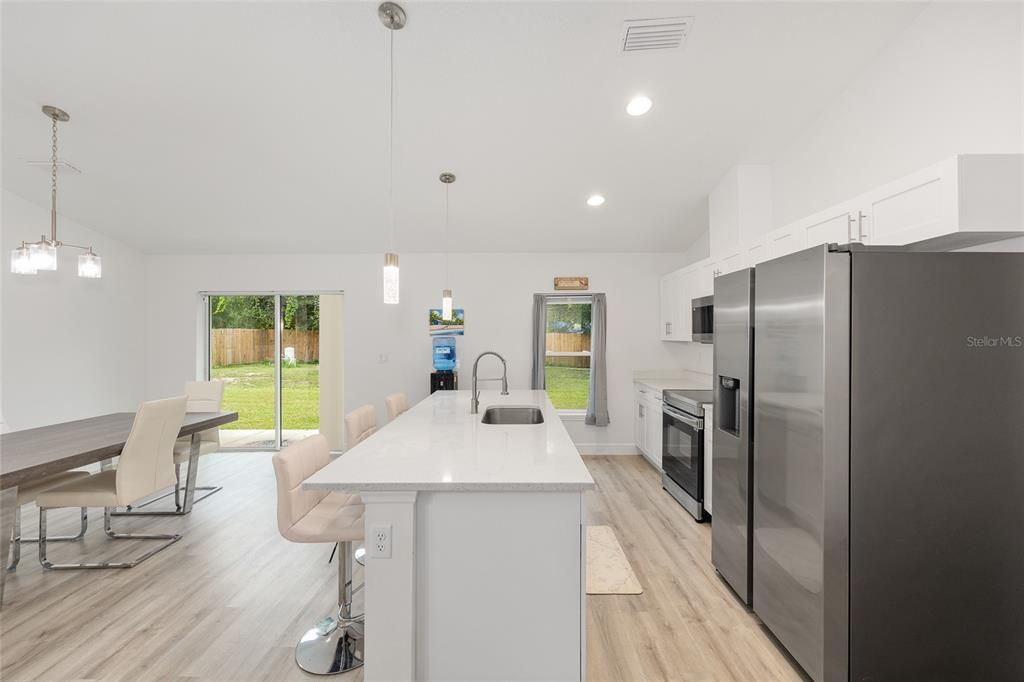 待售: $289,900 (3 贝兹, 2 浴室, 1478 平方英尺)