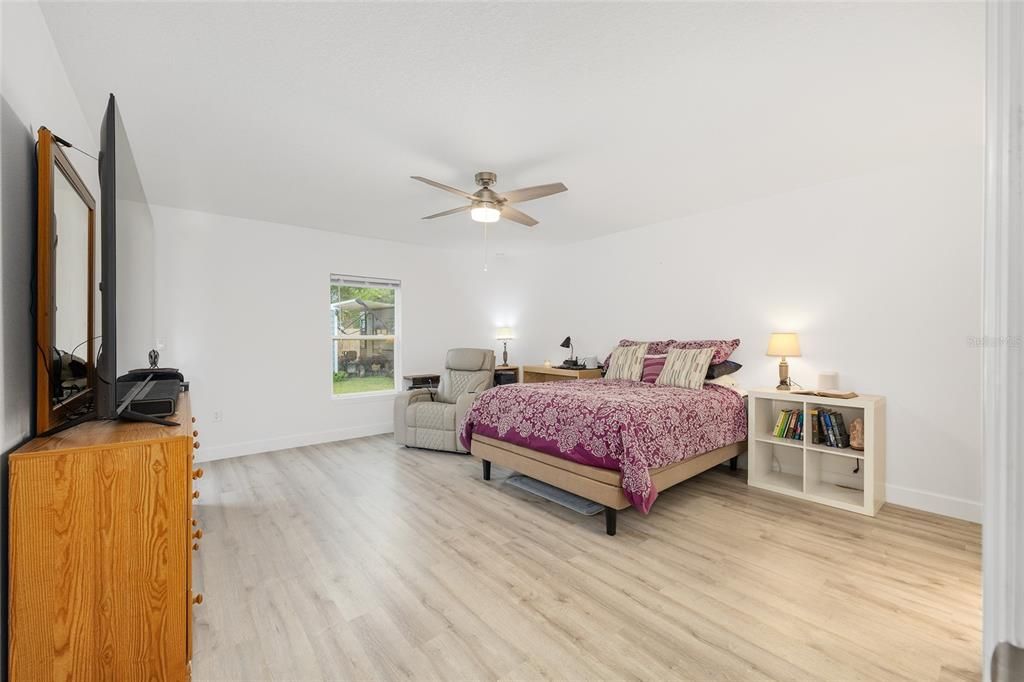 待售: $289,900 (3 贝兹, 2 浴室, 1478 平方英尺)