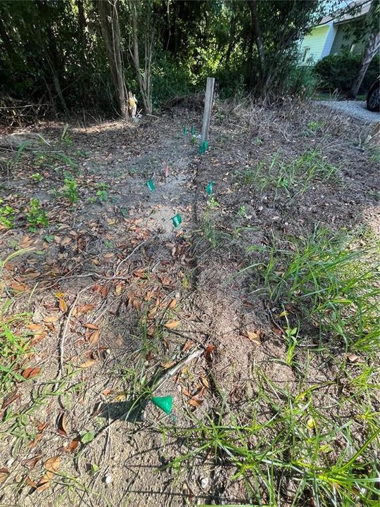 待售: $200,000 (0.16 acres)