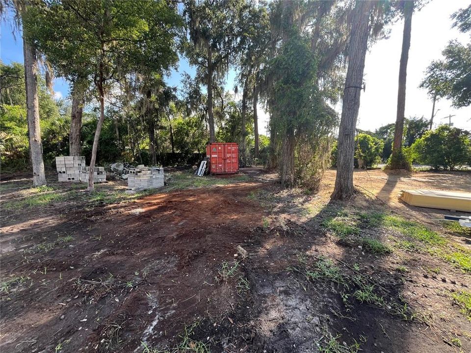 待售: $114,000 (0.13 acres)