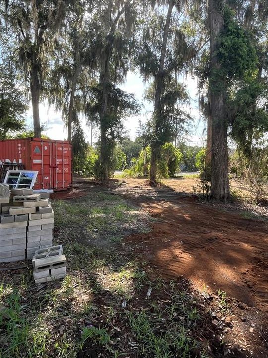 待售: $114,000 (0.13 acres)