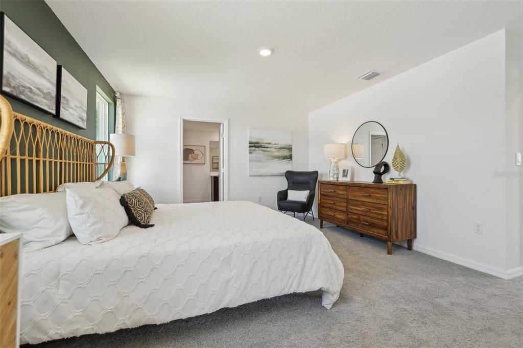 Active With Contract: $329,990 (4 beds, 2 baths, 2260 Square Feet)