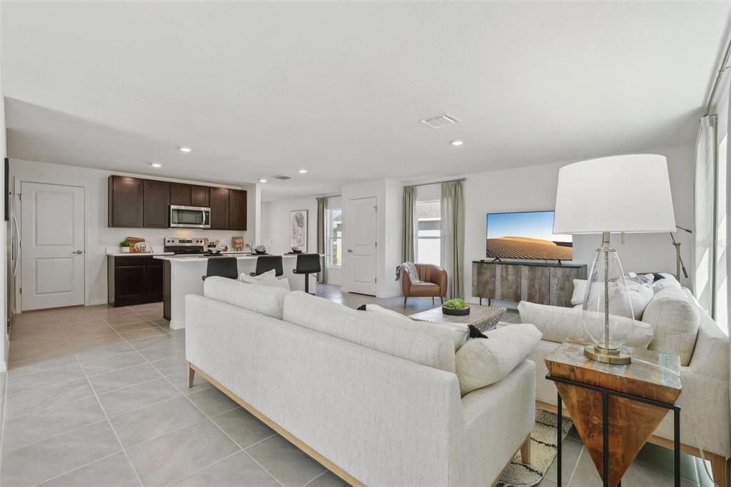 Active With Contract: $329,990 (4 beds, 2 baths, 2260 Square Feet)