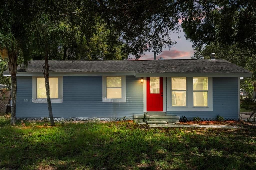 待售: $238,000 (4 贝兹, 2 浴室, 1404 平方英尺)