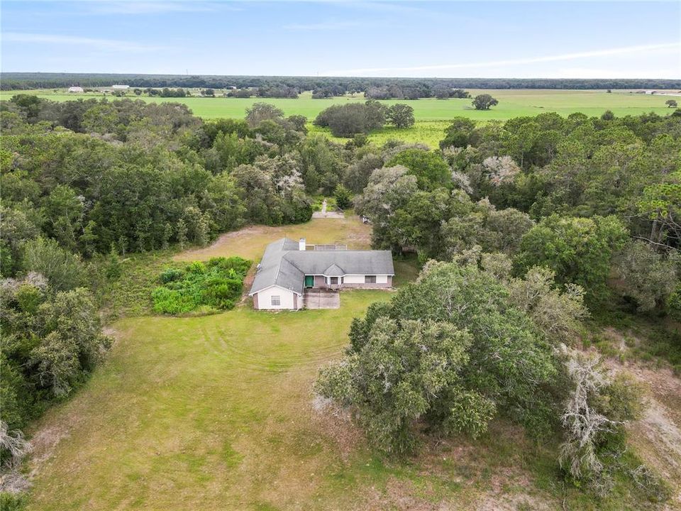 For Sale: $550,000 (3 beds, 2 baths, 2357 Square Feet)