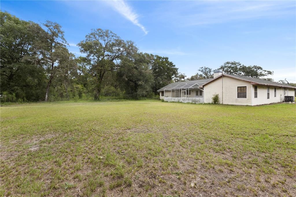 For Sale: $550,000 (3 beds, 2 baths, 2357 Square Feet)