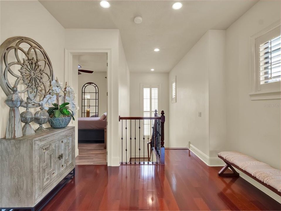 待售: $1,610,000 (7 贝兹, 6 浴室, 5917 平方英尺)