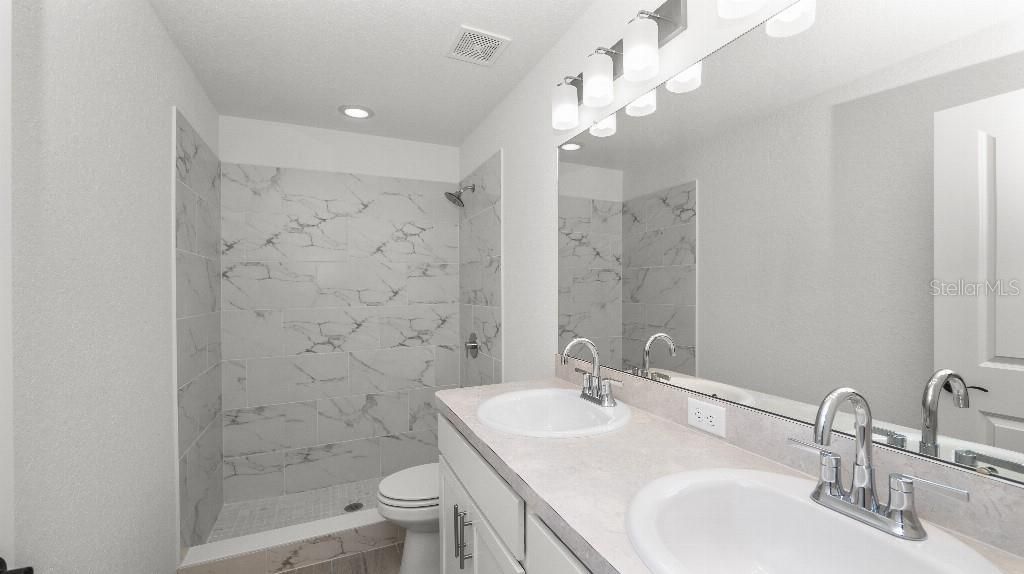 Active With Contract: $259,499 (3 beds, 2 baths, 1346 Square Feet)