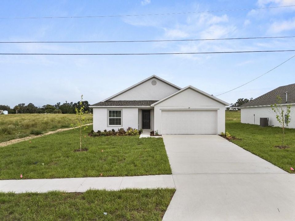 Active With Contract: $259,499 (3 beds, 2 baths, 1346 Square Feet)